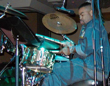 Herman Matthews : drums
