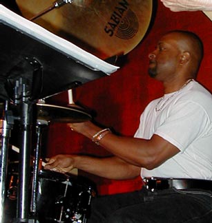 Rayford Griffin : drums