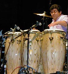 Giovanni Hidalgo : percussion