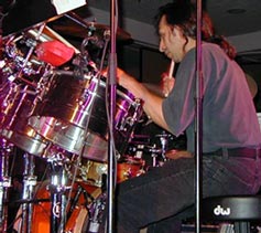 Joey Heredia : drums