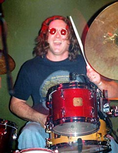 Sean O'Rourke : drums