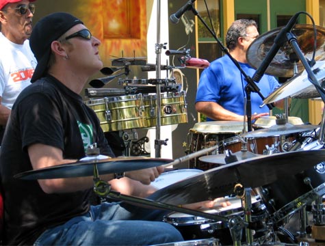 DrumsOnTheWeb.com - Your favorite music for drummers and percussionists!