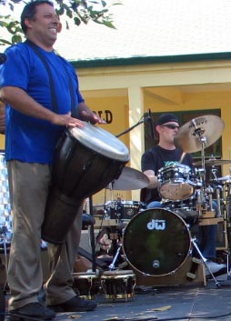 DrumsOnTheWeb.com - Your favorite music for drummers and percussionists!