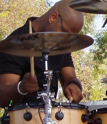 DrumsOnTheWeb.com - Your favorite music for drummers and percussionists!