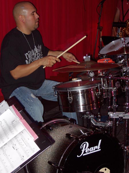 DrumsOnTheWeb.com - Your favorite music for drummers and percussionists!