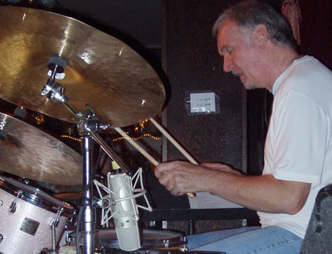 DrumsOnTheWeb.com - Your favorite music for drummers and percussionists!