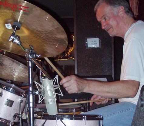 DrumsOnTheWeb.com - Your favorite music for drummers and percussionists!