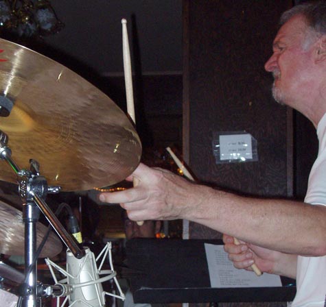 DrumsOnTheWeb.com - Your favorite music for drummers and percussionists!