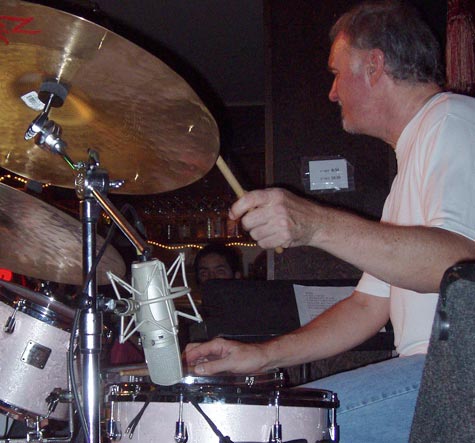 DrumsOnTheWeb.com - Your favorite music for drummers and percussionists!