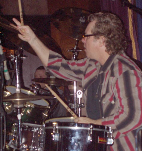 DrumsOnTheWeb.com - Your favorite music for drummers and percussionists!
