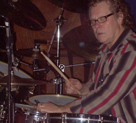 DrumsOnTheWeb.com - Your favorite music for drummers and percussionists!