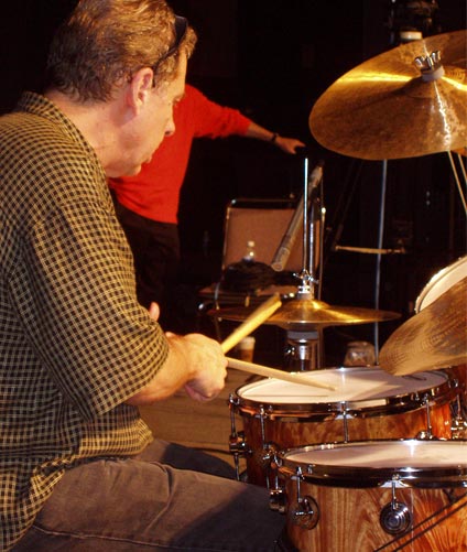 DrumsOnTheWeb.com - Your favorite music for drummers and percussionists!