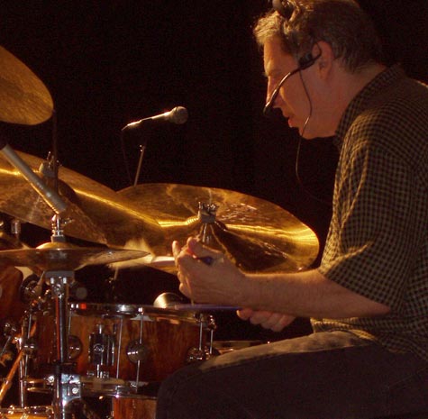 DrumsOnTheWeb.com - Your favorite music for drummers and percussionists!