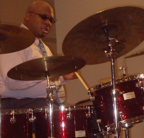 DrumsOnTheWeb.com - Your favorite music for drummers and percussionists!