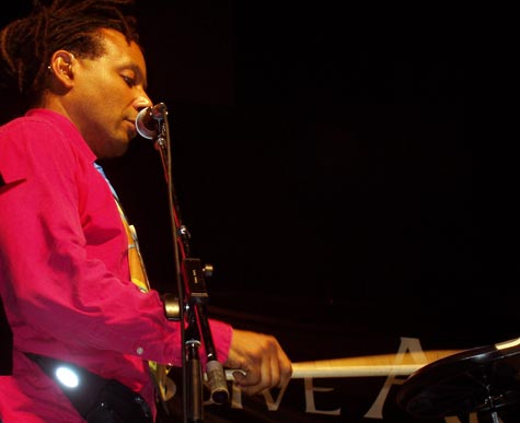 DrumsOnTheWeb.com - Your favorite music for drummers and percussionists!