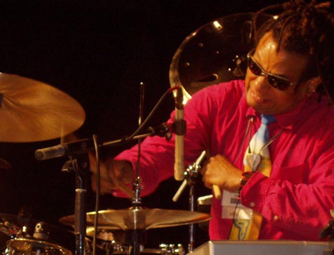DrumsOnTheWeb.com - Your favorite music for drummers and percussionists!