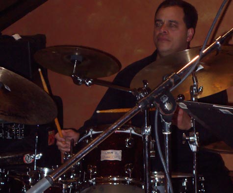 DrumsOnTheWeb.com - Your favorite music for drummers and percussionists!