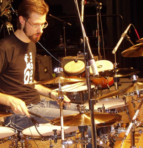 DrumsOnTheWeb.com - Your favorite music for drummers and percussionists!