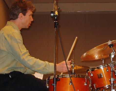 DrumsOnTheWeb.com - Your favorite music for drummers and percussionists!