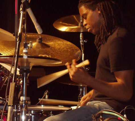 DrumsOnTheWeb.com - Your favorite music for drummers and percussionists!