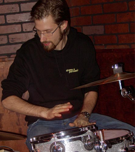 DrumsOnTheWeb.com - Your favorite music for drummers and percussionists!