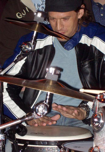 DrumsOnTheWeb.com - Your favorite music for drummers and percussionists!