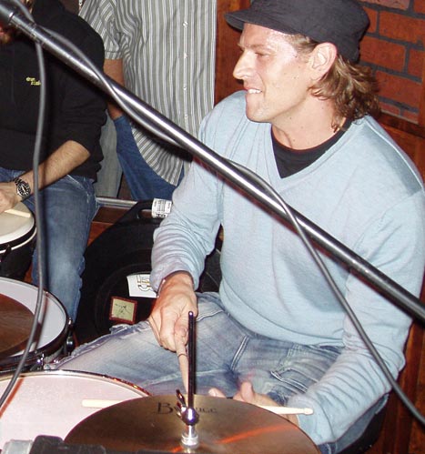 DrumsOnTheWeb.com - Your favorite music for drummers and percussionists!