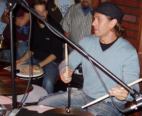 DrumsOnTheWeb.com - Your favorite music for drummers and percussionists!