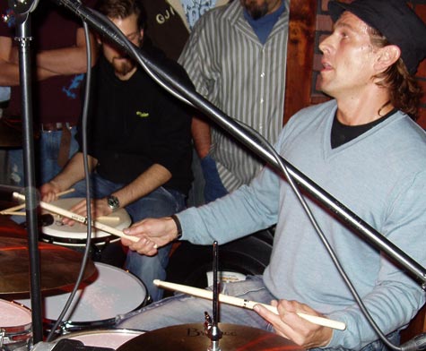 DrumsOnTheWeb.com - Your favorite music for drummers and percussionists!