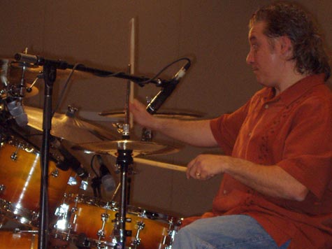 DrumsOnTheWeb.com - Your favorite music for drummers and percussionists!