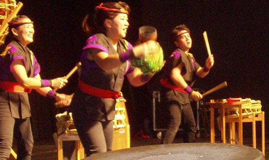 DrumsOnTheWeb.com - Your favorite music for drummers and percussionists!