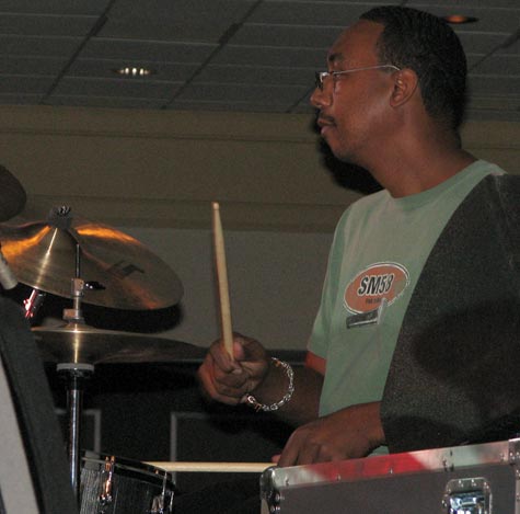 DrumsOnTheWeb.com - Your favorite music for drummers and percussionists!