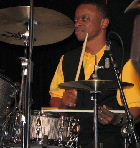DrumsOnTheWeb.com - Your favorite music for drummers and percussionists!