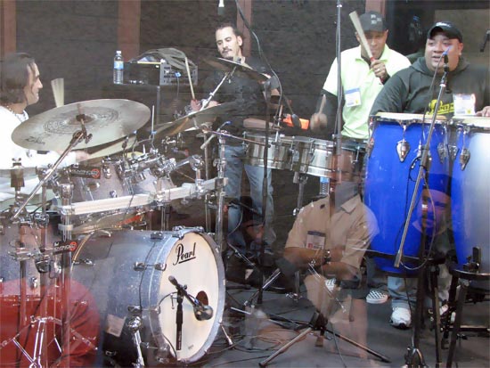 DrumsOnTheWeb.com - Your favorite music for drummers and percussionists!