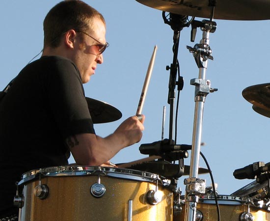 DrumsOnTheWeb.com - Your favorite music for drummers and percussionists!