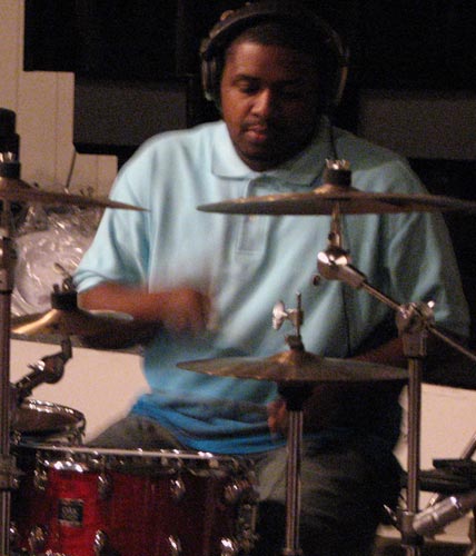 DrumsOnTheWeb.com - Your favorite music for drummers and percussionists!