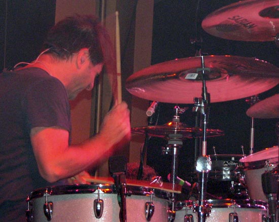 DrumsOnTheWeb.com - Your favorite music for drummers and percussionists!