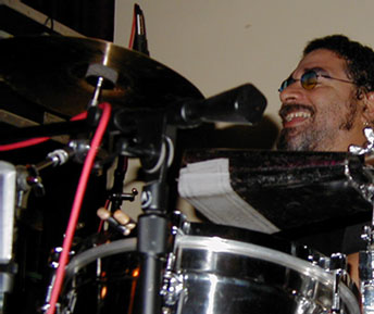 Lenny Castro percussion