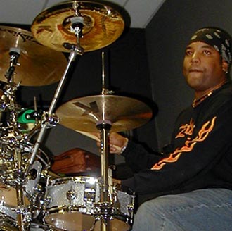 drumsontheweb.com - music from your favorite drummers & percussionists