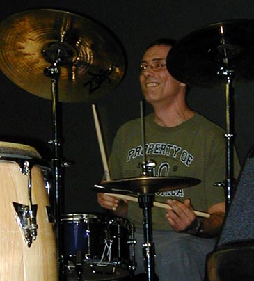 drumsontheweb.com - music from your favorite drummers & percussionists