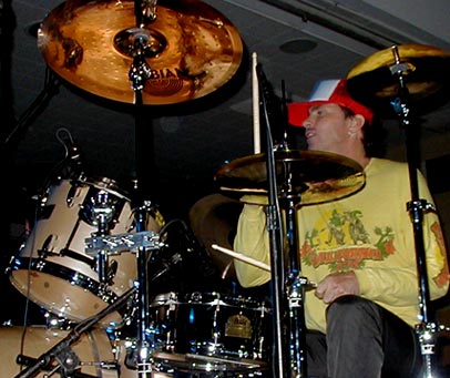 drumsontheweb.com - music from your favorite drummers & percussionists