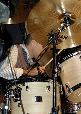 drumsontheweb.com - music from your favorite drummers & percussionists