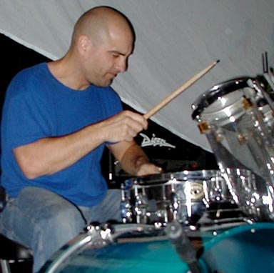 drumsontheweb.com - music from your favorite drummers & percussionists