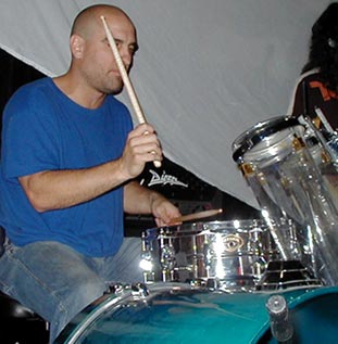 drumsontheweb.com - music from your favorite drummers & percussionists