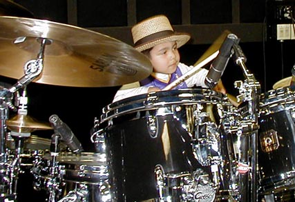 drumsontheweb.com - music from your favorite drummers & percussionists