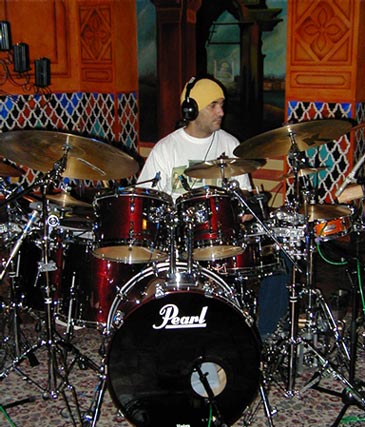 drumsontheweb.com - music from your favorite drummers & percussionists