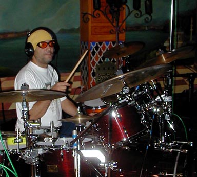 drumsontheweb.com - music from your favorite drummers & percussionists