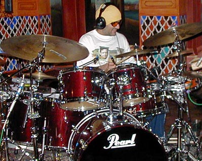 drumsontheweb.com - music from your favorite drummers & percussionists