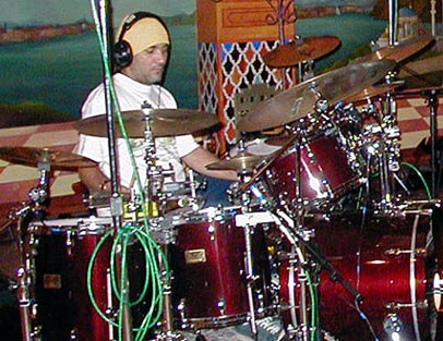 drumsontheweb.com - music from your favorite drummers & percussionists