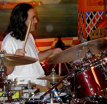 drumsontheweb.com - music from your favorite drummers & percussionists